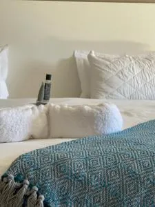 LEGENDS EXECUTIVE LODGE - Binga