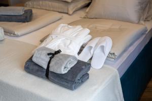 West Coast Deluxe Rooms