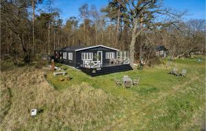 2 Bedroom Beautiful Home In Køge