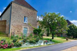 B&B / Chambres d'hotes Mimosa - Chambre, Piscine et Spa a La Ferme du Bois : photos des chambres