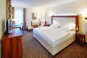 Superior Double Room room in Dorint Herrenkrug Parkhotel Magdeburg