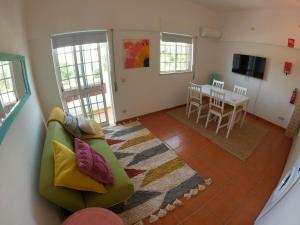 Algarve, renovated T1 apartment in S Bras de Alportel