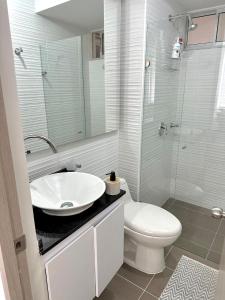 Moderno apartamento amoblado via Ricaurte-Girardot