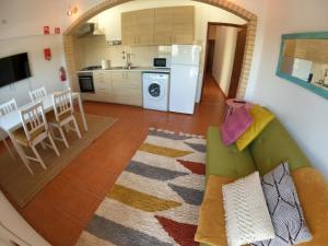 Algarve, renovated T1 apartment in S Bras de Alportel