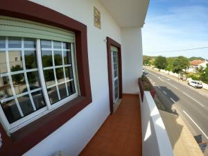 Algarve, renovated T1 apartment in S Bras de Alportel