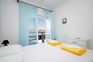 Apartments by the sea Pag - 20961