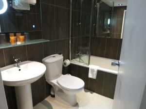 Double Room room in The Studley Hotel