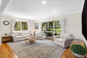 Maple Cottage - Perfect Eastside Location - Upper Tent Hill