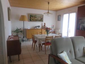 Maisons de vacances Maison Notre-Dame-de-Monts, 4 pieces, 6 personnes - FR-1-540-255 : photos des chambres