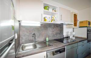 Cozy Apartment In Canet En Roussillon