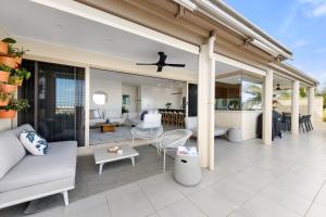 Unit 8 Nereus Stunning and Sophisticated 3 Bedroom Apartment with View