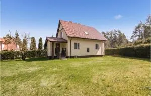 3 Bedroom Lovely Home In Bogaczewo - Pojezierce