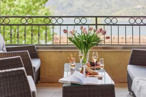 Glass Balcony with Sea View