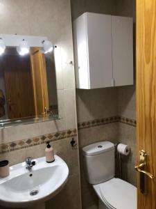 Magnificent Apartment Mar de Cristal, Pl Baja Urb private, leisure and swim 1