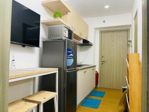 Grace Residences 1 Bedroom With Balcony Bgc View Netflix