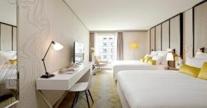 Hotels Renaissance Paris La Defense Hotel : photos des chambres