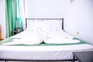 Minimal Studio near City Center