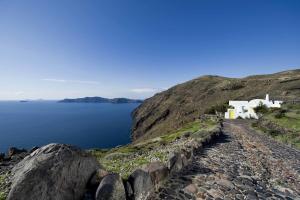 Ftelari Villa Santorini Greece