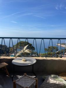 Sejours chez l'habitant FABULOUS !!! Luxury Sea View APARTMENT IN FRONT OF MONTE CARLO BEACH and TENNIS CLUB! : photos des chambres