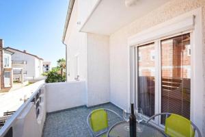 Studio apartment in Porec with balcony, air conditioning, WiFi 819-7