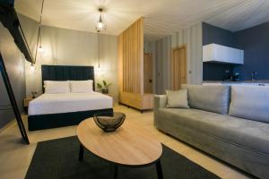 marizas luxury suites #2
