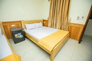 Hương Lý 2 Hotel Sầm Sơn - Binh Tân