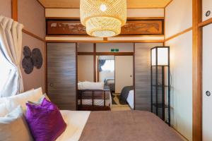 Osaka private house 3 bed rooms for max 10ppl