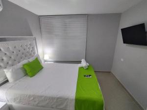 Bm-13 room near the sea with air conditioning and WIFI