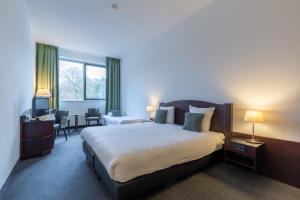 Deluxe Triple Room room in Amrâth Hotel Alkmaar