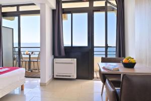 Appart'hotels Residence Les Calanques : photos des chambres