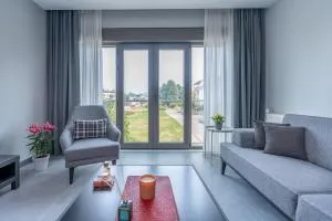 Rose Residence - Trendy Apartments Near The Beach - Arapsuyu