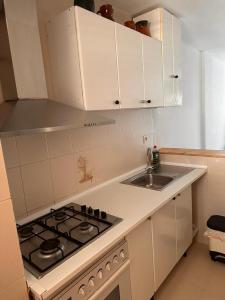 Apartamento frente a Club Naútico con piscina