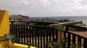 Phòng Tiêu chuẩn dành cho 4 người Hướng biển (Standard Quadruple Sea View)