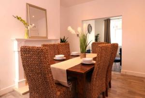 Rydal house 2 bedroom house with upstairs bathroom