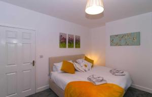 Rydal house 2 bedroom house with upstairs bathroom