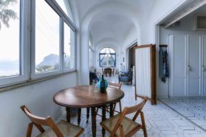 Appartamento con 3 Camere da Letto
