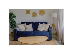 Apartamento con piscina a metros de mar