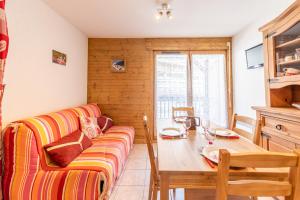 Appartements La Ferme des Alpages - Proche pistes de ski : photos des chambres