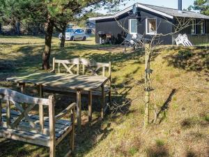 4 person holiday home in Thisted-By Traum