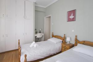 Andromaxi 2BR Apt near SNFCC, AC, WiFi