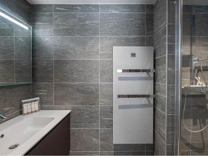 Appartement à Rochebrune avec Piscine, Sauna et Proximité Centre Megève - FR-1-569-29