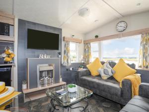 Caban Cwtch The Cosy Cabin