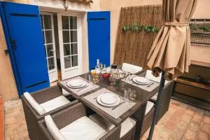 Maison de caractère climatisée avec terrasses - Valauris