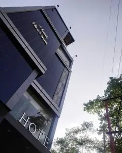 Hotel Hirapanna - Pīlībhīt