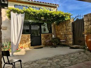 Appartements Appartement dans Mas Provencal : photos des chambres