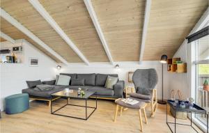 Three-Bedroom Holiday Home Harboøre With A Fireplace 06