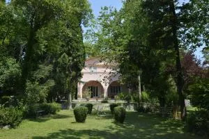 The Villa Averoff - Limne