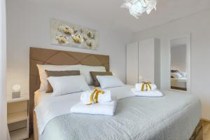 White Residence Luxury Apartment Bibinje