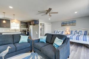 Ocean Isle Beach Vacation Rental about 1 Mi to Pier!