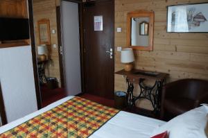 Hotels Les Glieres - Champagny-en-Vanoise : Chambre Simple Standard avec Douche